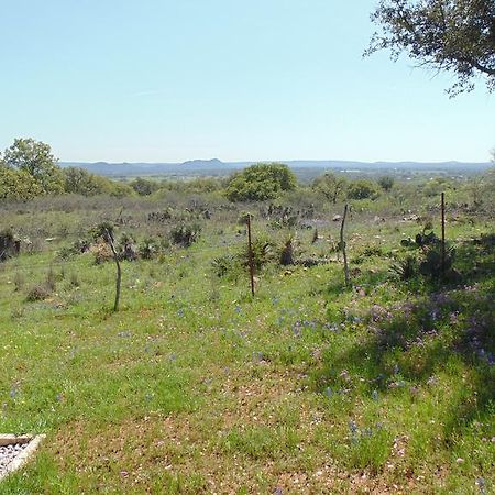 Texas T Bed And Breakfast Llano Exterior foto