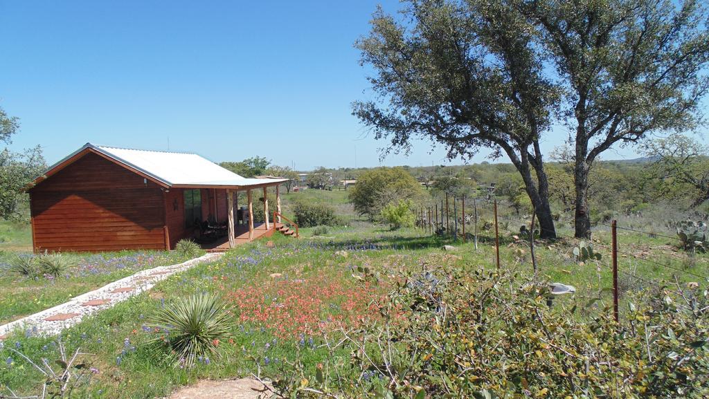 Texas T Bed And Breakfast Llano Exterior foto
